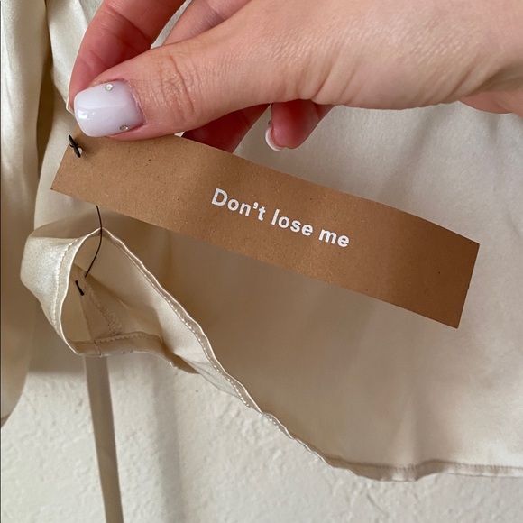 Reformation 100% Silk Jason Long-Sleeve Top Size 2 Cream Elegant Tie Detail Chic - Picture 10 of 13